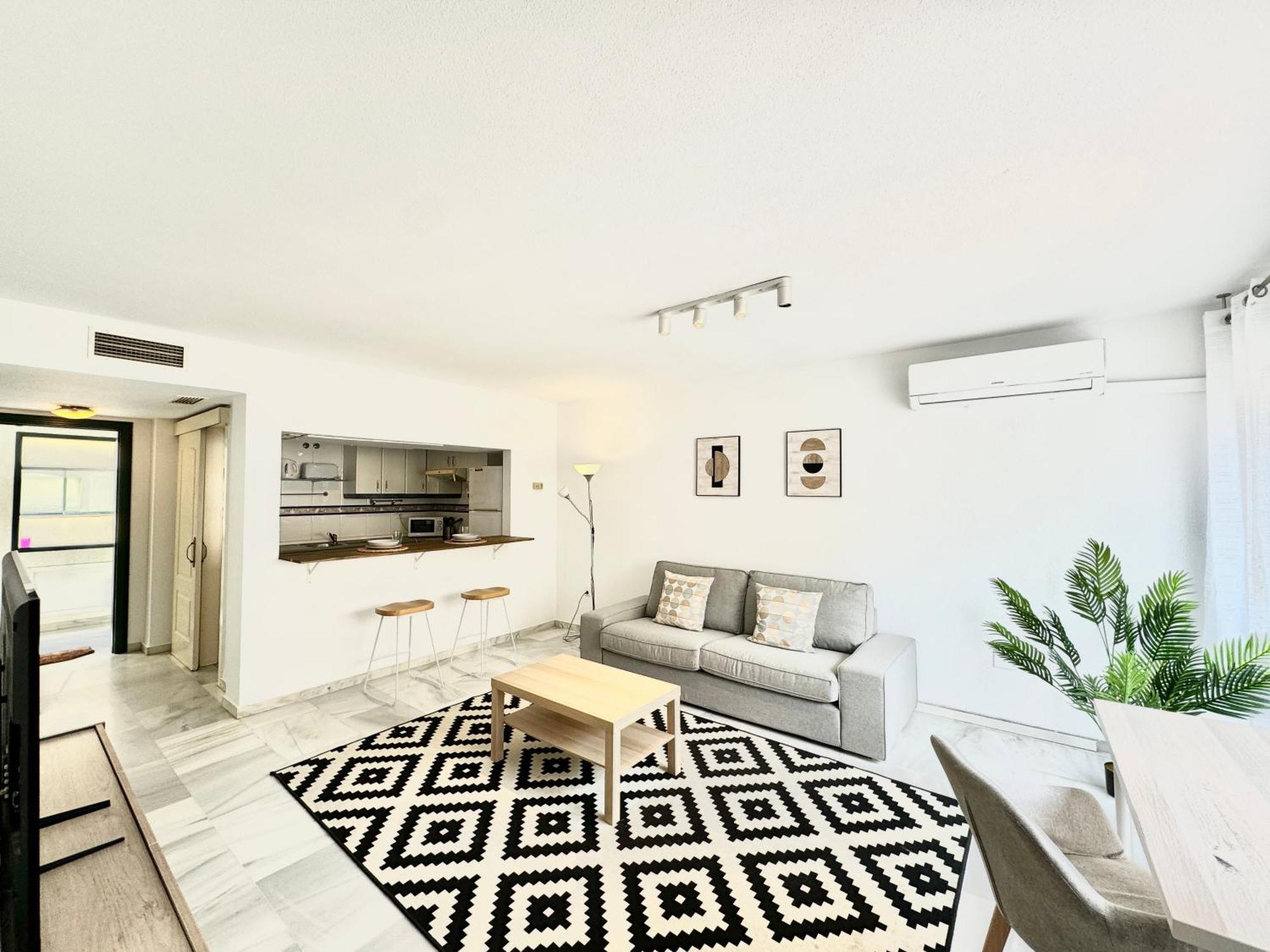 Center By Eaw Homes Apartamento